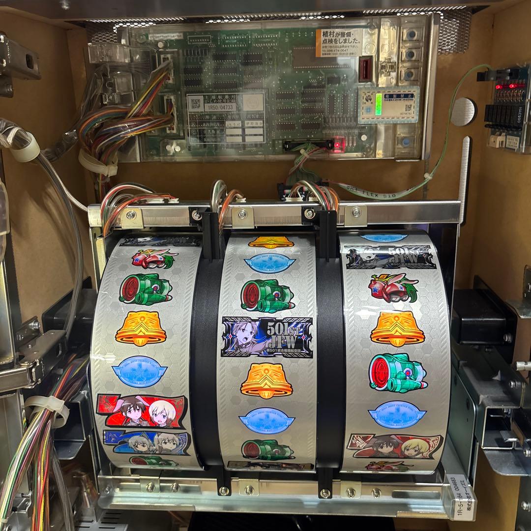 スロット実機　ストライクウィッチーズVX