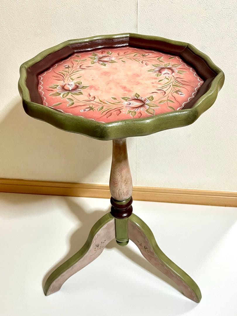 ワインテーブル サイドテーブル カフェテーブル バラ 木製 ねこ足3本足