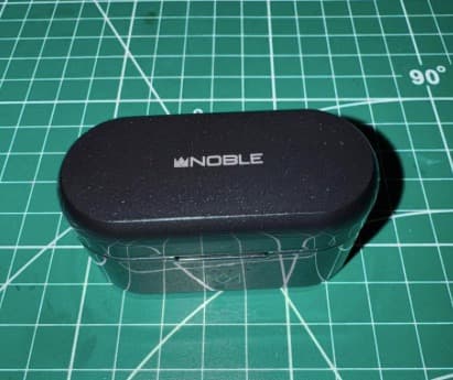 イヤホン Noble Audio Falcon Max