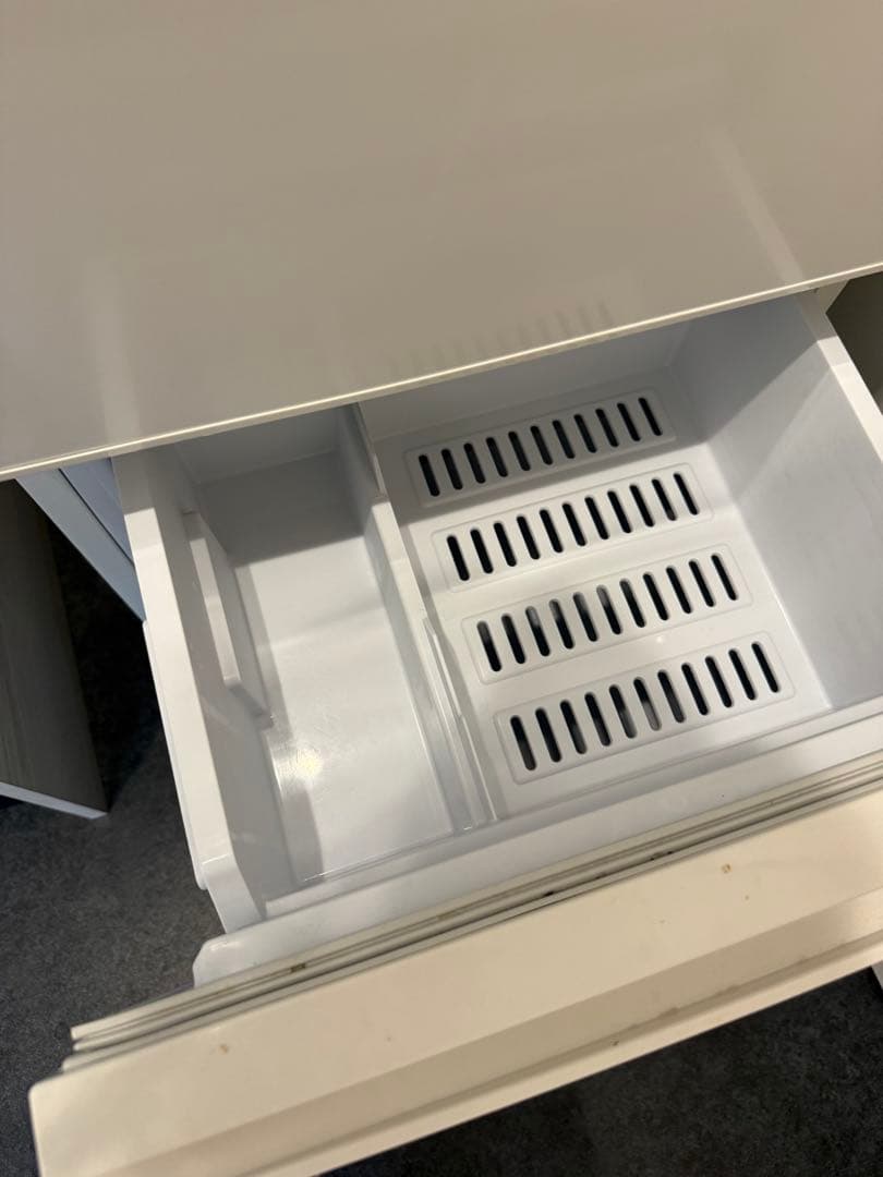 無印良品　ホワイト冷蔵庫１２６Ｌ