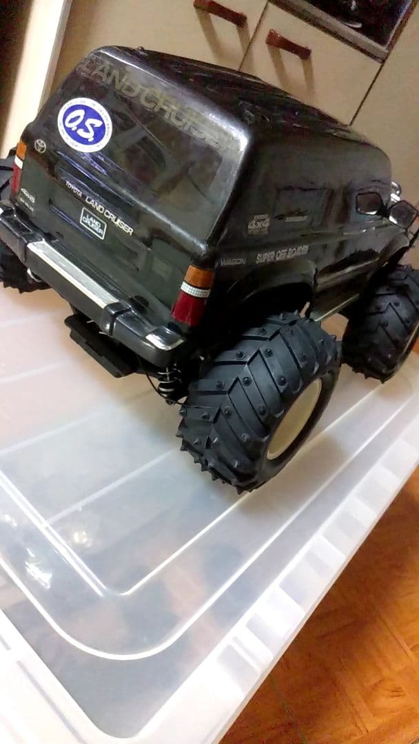 京商　エンジンラジコン