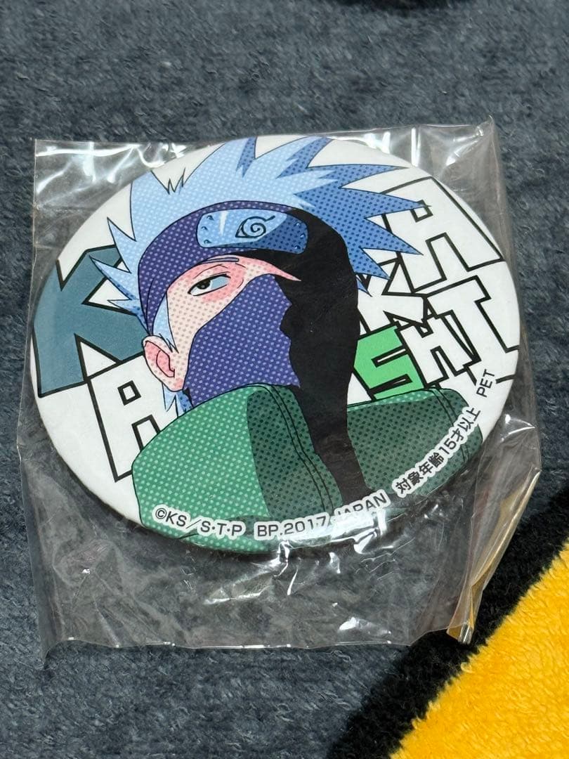 ナルト はたけカカシ プライズ 缶バッジ
