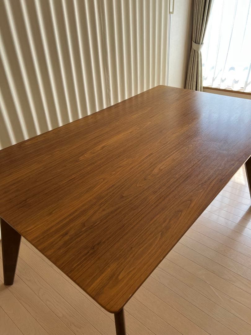 【地域限定送料込み】定価150,000円　ダイニングテーブルセット　椅子4脚