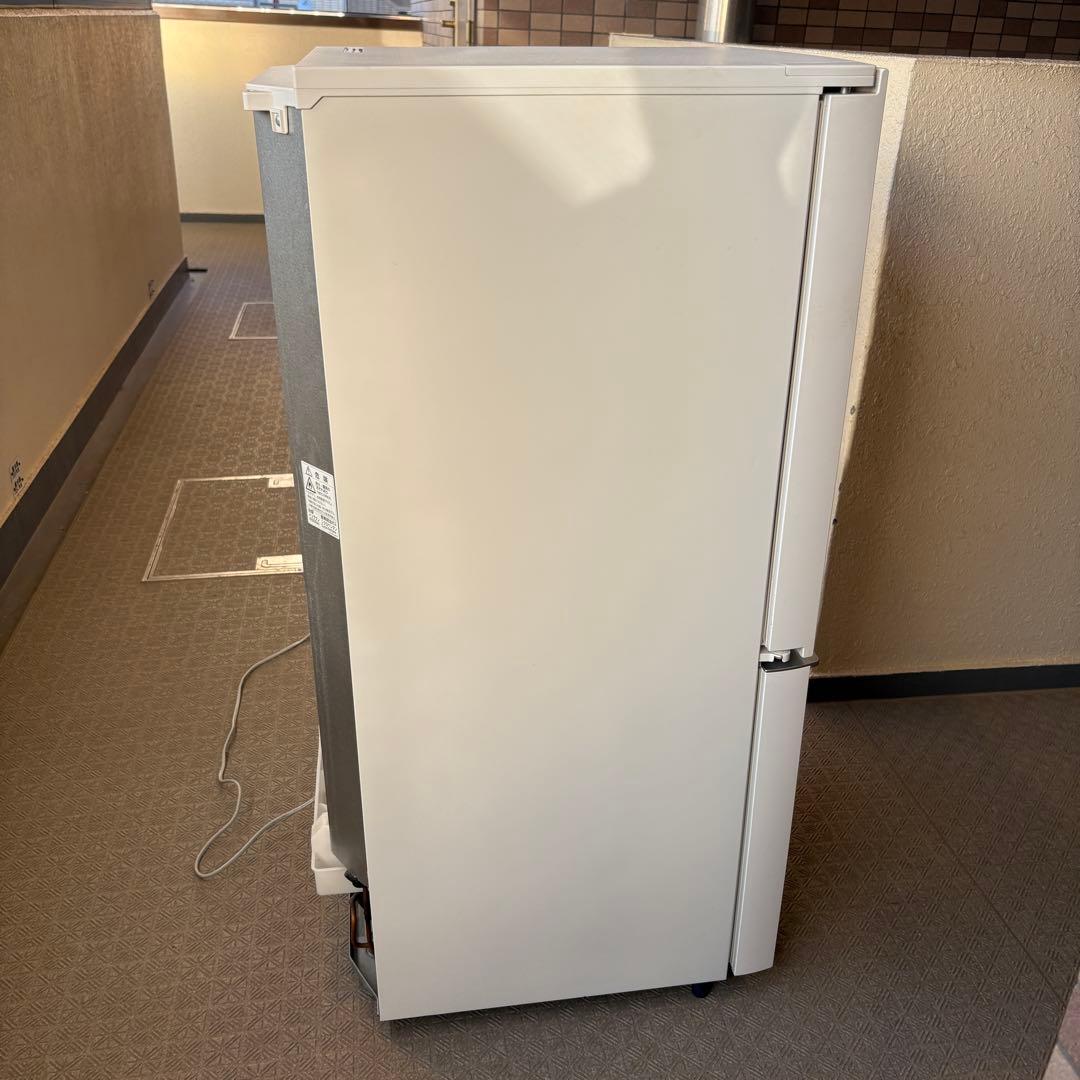 【送料無料】シャープ　冷蔵庫　左右開き　SJ-G14E4-W 137L