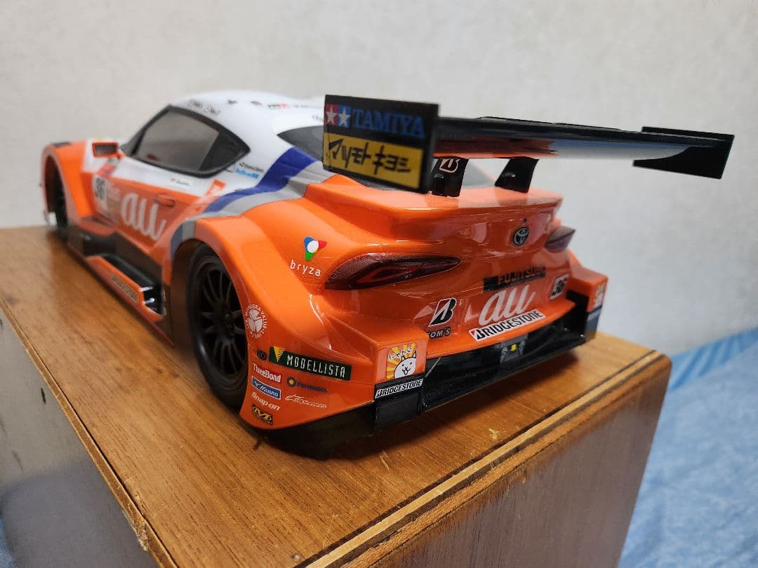 タミヤXB 1/10 au TOM'S GR Supra　スープラ　ボディ