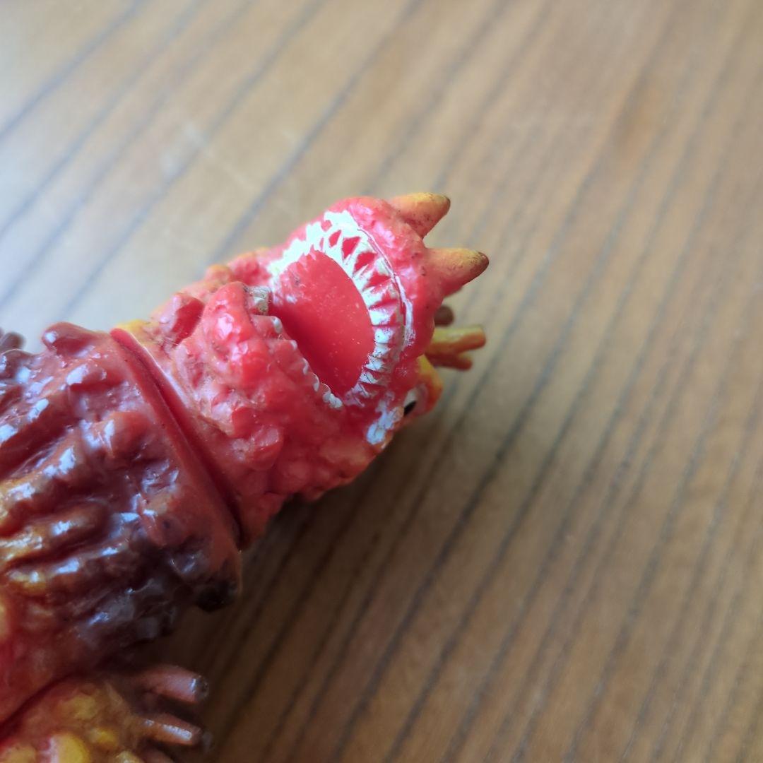 ポピーキングザウルス　ベロクロン