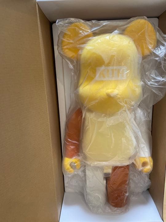 ベアブリック　kith 1000%  DESERT Global