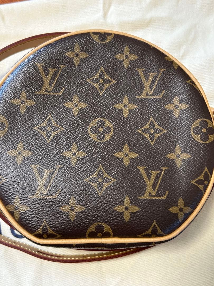 ルイ•ヴィトン[LOUIS VUITTON]ボワット•シャポースープルPM