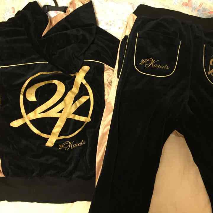 値下げしました！24karatsジャージ