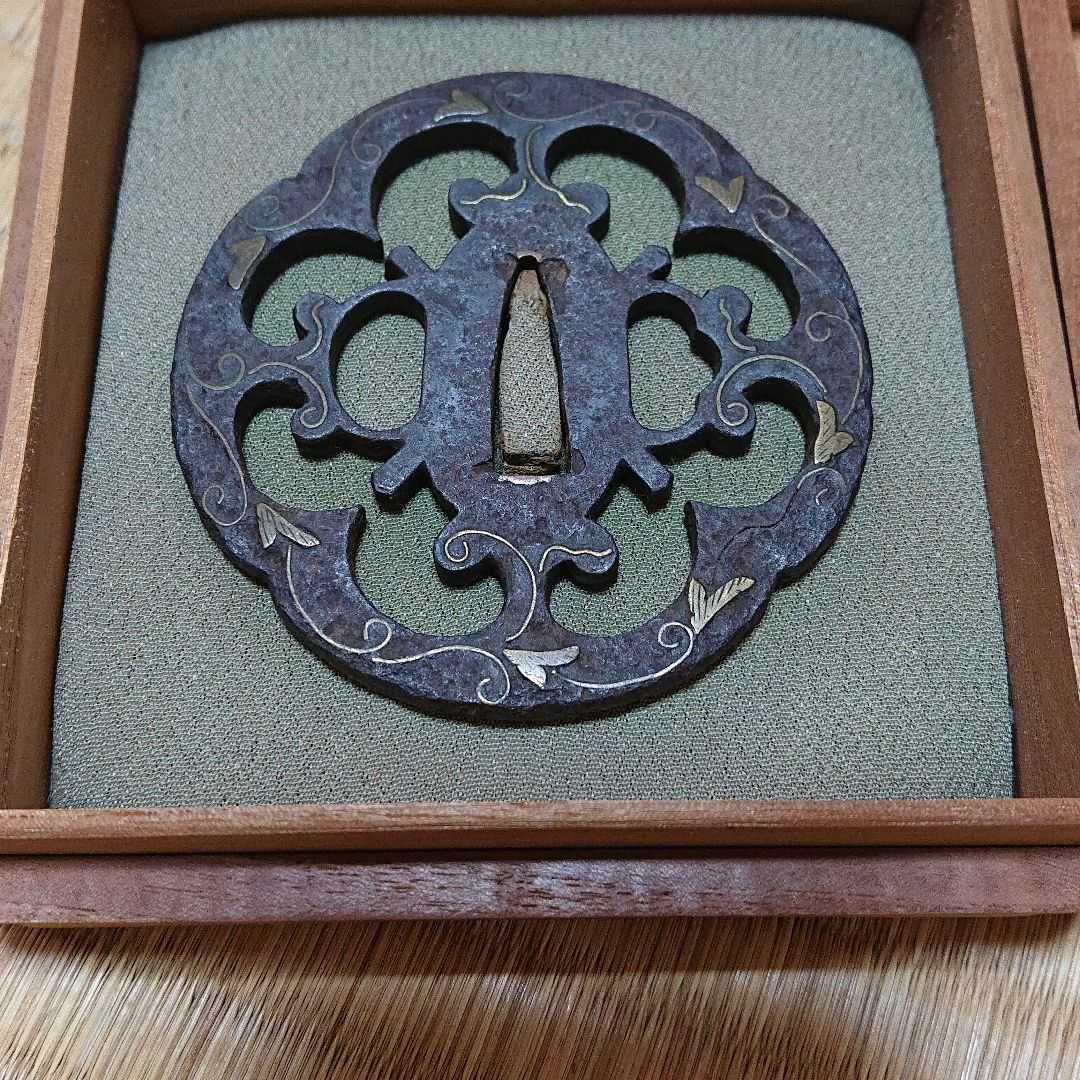 【保存刀装具】平安城蕨手透唐草象嵌鐔