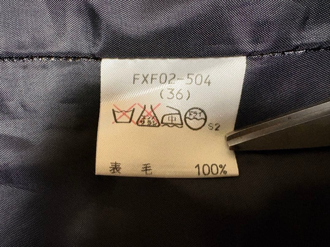 Burberry blue label ノヴァチェック柄　ウール100%