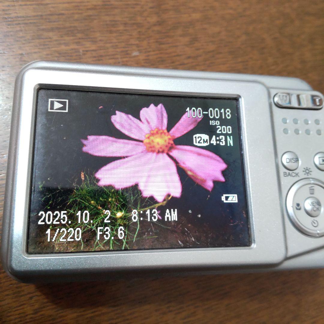 FUJIFILM FinePix AX200 コンデジカメ SD付 USED