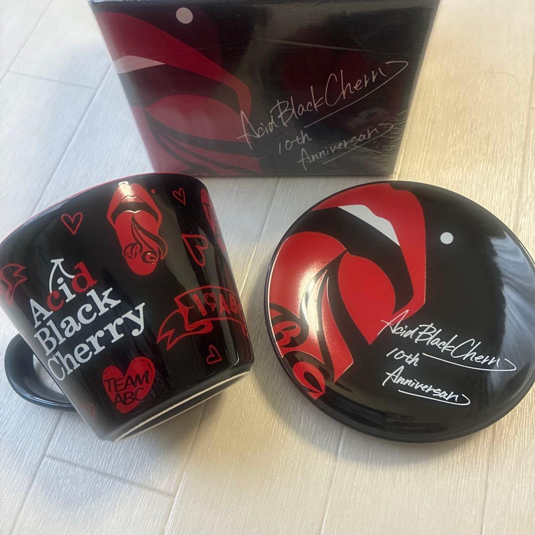 Acid Black Cherry 10周年記念 マグカップ 赤・黒セット