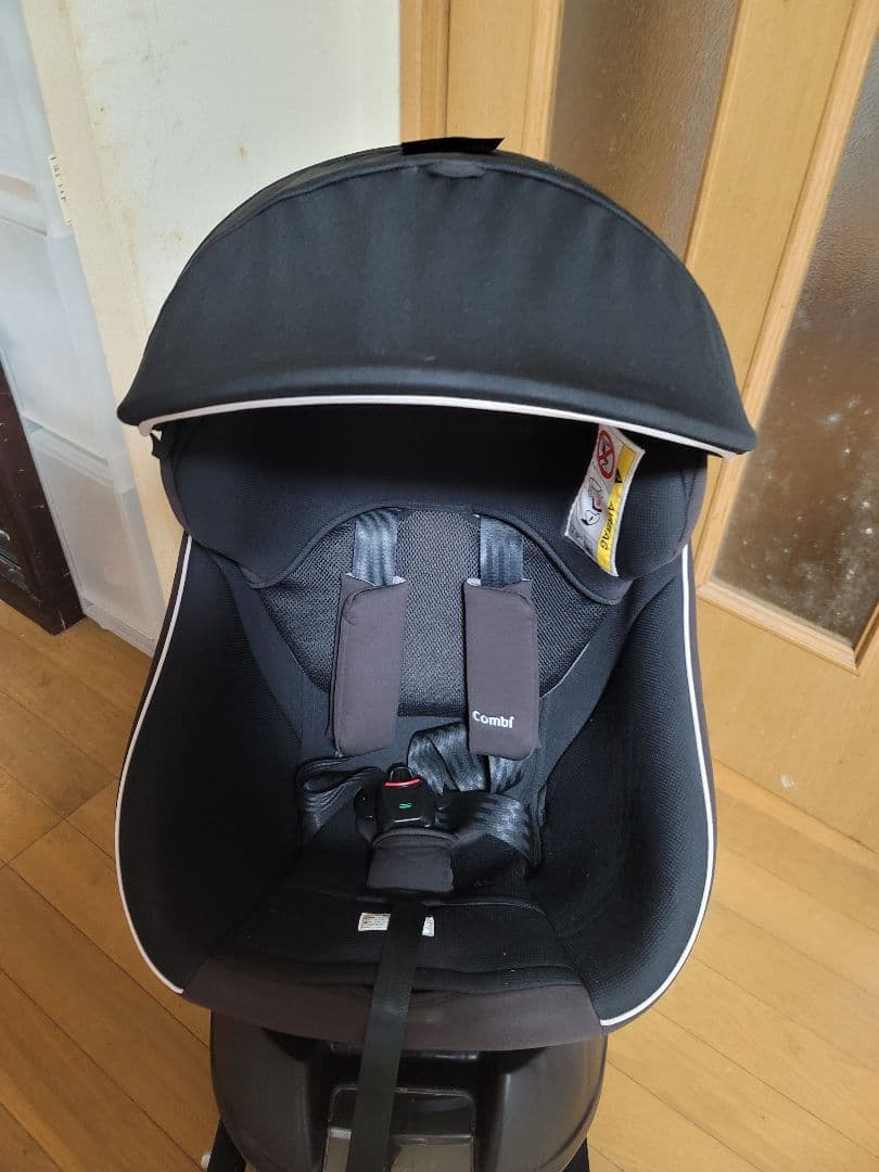コンビ チャイルドシート クルムーブスマートisofix CG-UIG