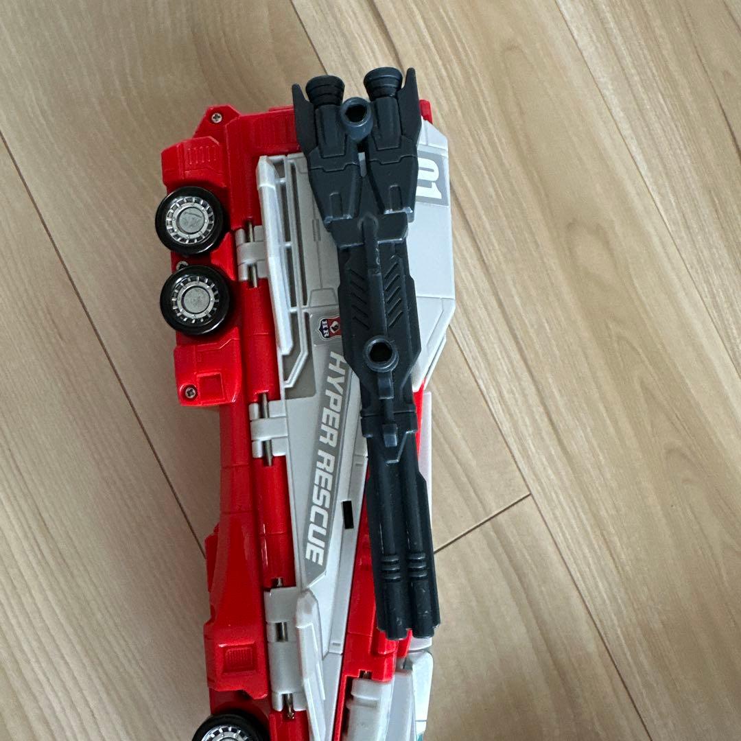 トミカ　ハイパーレスキュー　消防車　救急車