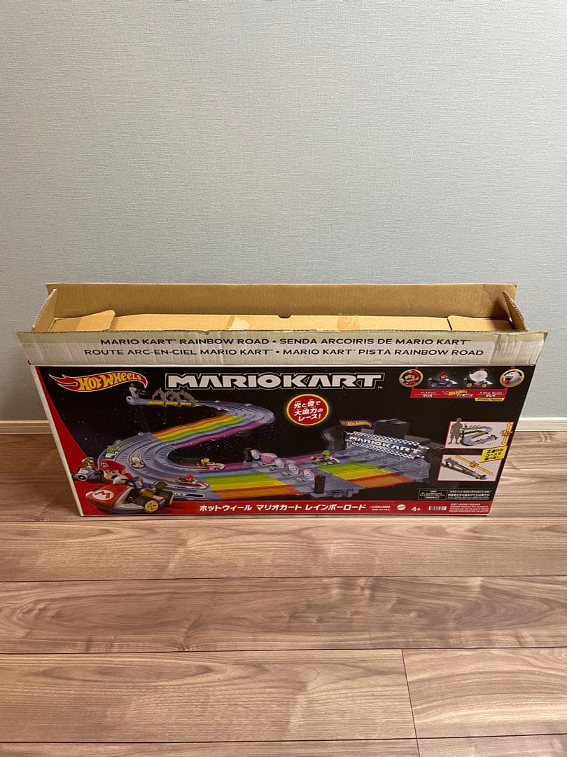 ト*ル様 マリオカート レインボーロード ミニカーセットホットウィール