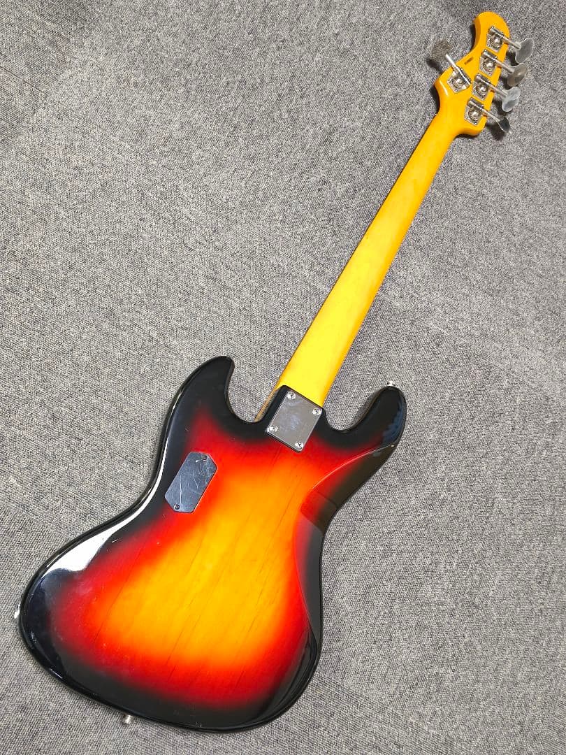 Bacchus Universe5弦アクティブベースBJB-5-550R 3TS