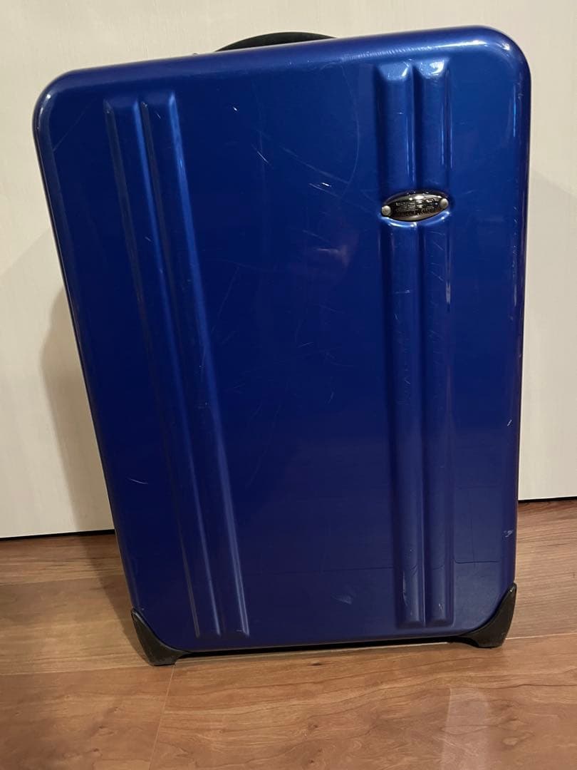 ゼロハリバートン　キャリーバッグ　二輪 旅行　スーツケース　ポリカーボネート