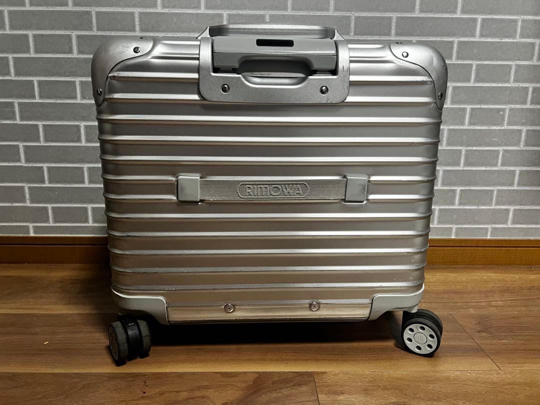 ホイール交換済み！　リモワ　ビジネストロリー　トパーズ