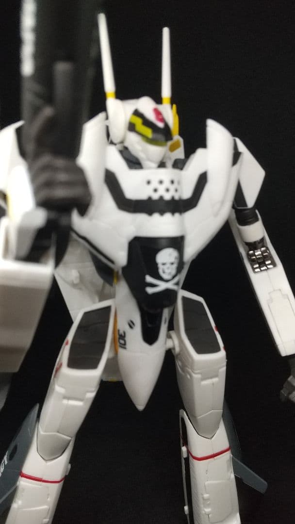 HI-L R VF-0S フェニックス(ロイ・フォッカー機)
