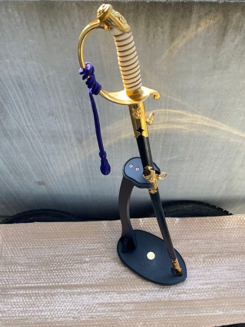 防衛大学校指揮刀？　儀礼長剣　模造刀　サーベル　軍刀