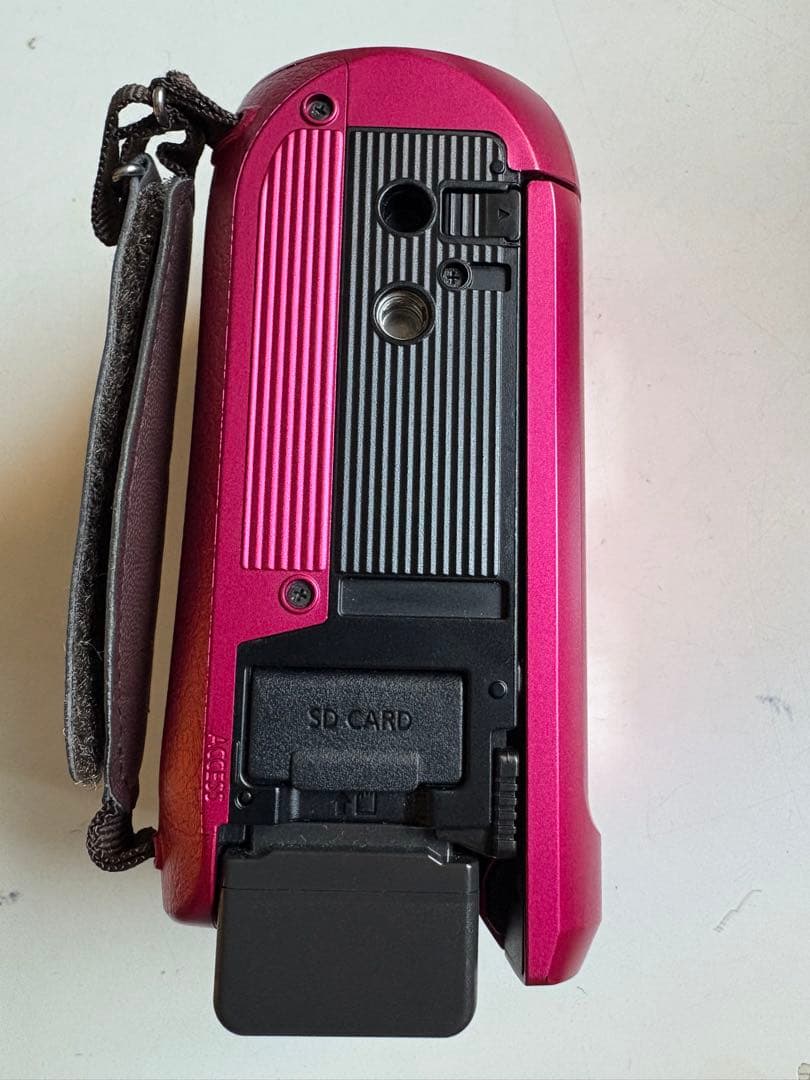 ビデオカメラ Panasonic HC-W585M