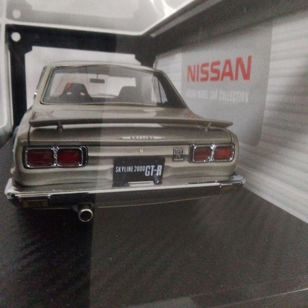 Nissan GT-R 1/18スケールモデル