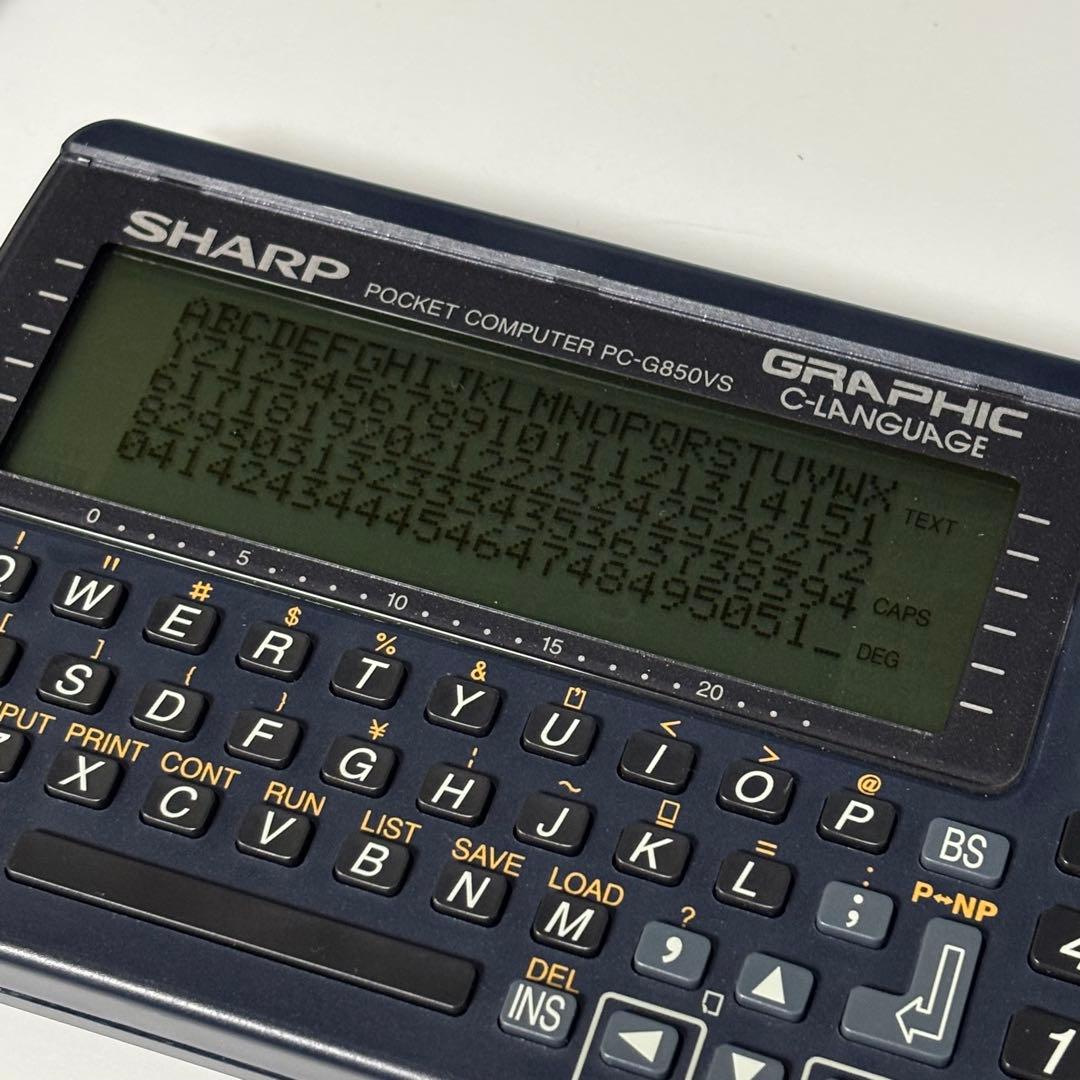 ポケットコンピュータ PC-G850VS　SHARP製　 希少品　通電起動OK