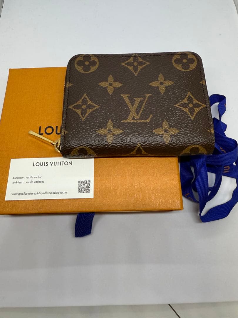 現行品 美品ルイヴィトン　ジッピー・ パース　モノグラム　財布