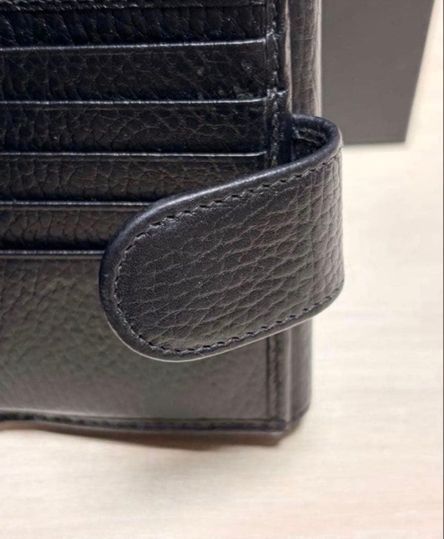 ✨ゲリラ値引き中✨GUCCI グッチ レディース 二つ折り財布