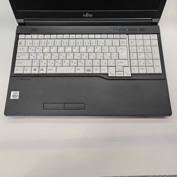 第10世代 i5 バッテリー◎ 15 富士通 8GB SSD256GB オフィス
