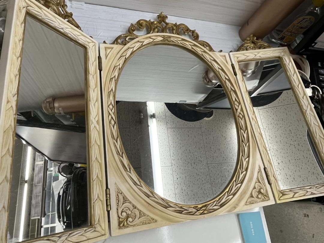 アンティーク調　イタリア製　３面鏡　レトロ