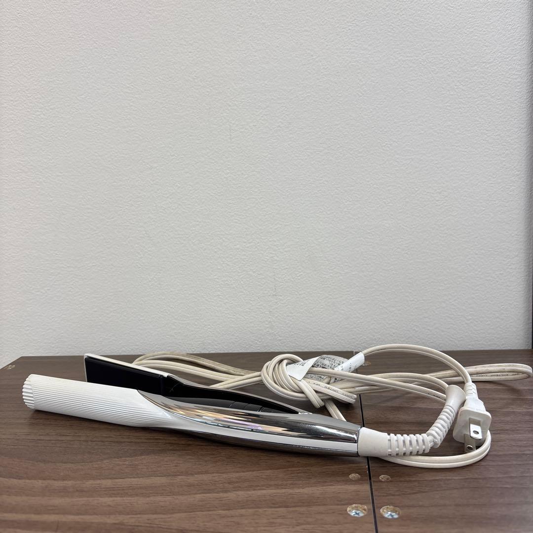 リファ　ストレートヘアアイロン