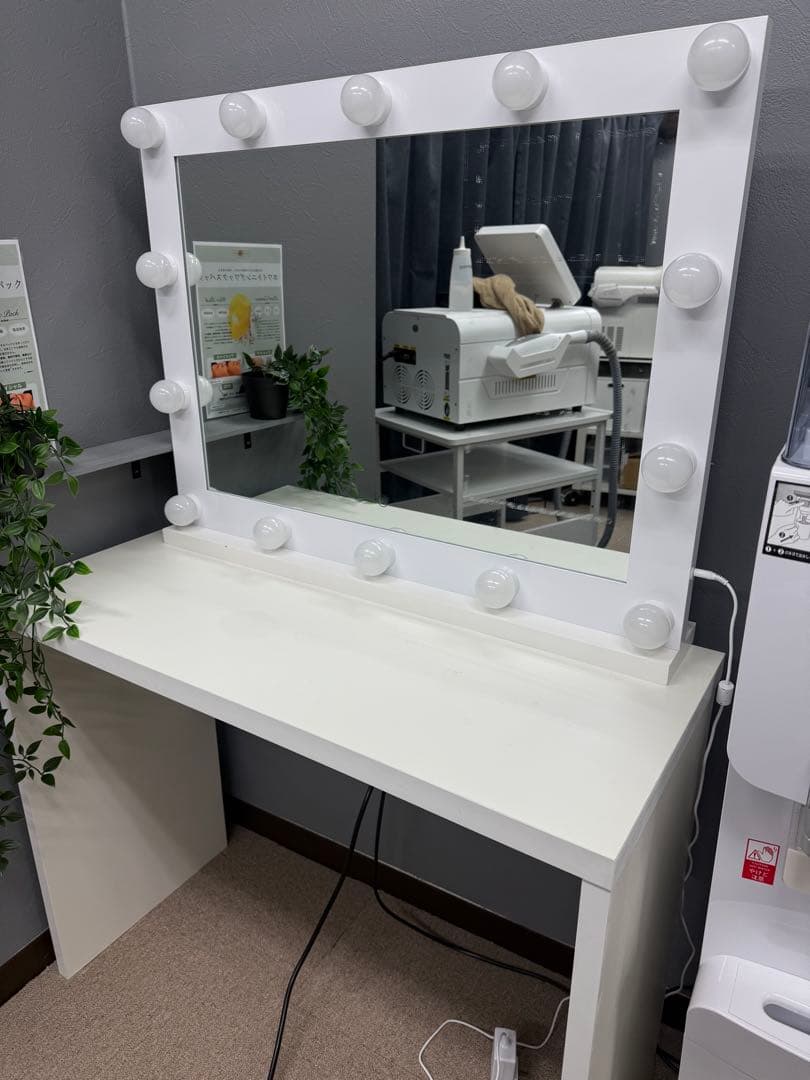 LEDライト付き化粧鏡 大型　直接取引　福井県