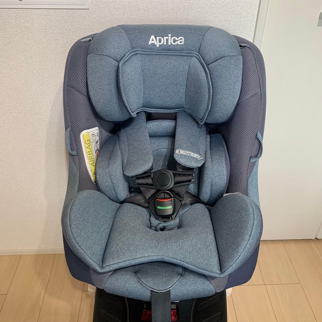 アップリカ クルリラ ISO FIX美品 2.5〜18kgまで