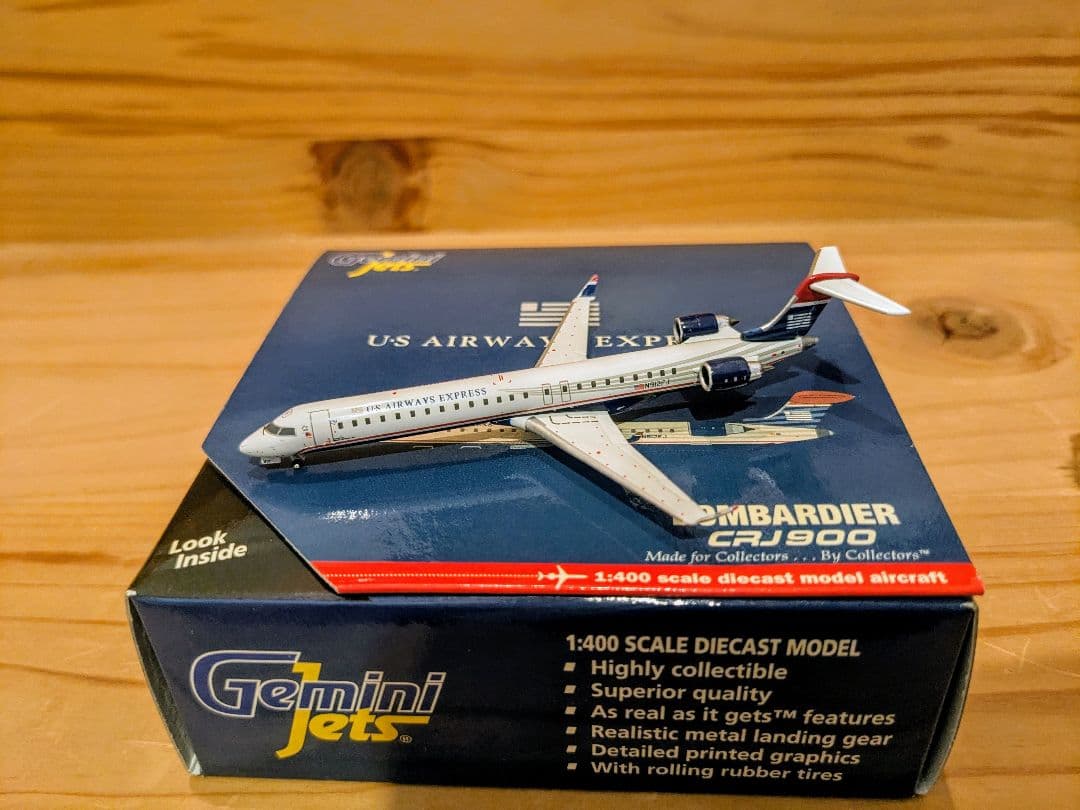 Gemini CRJ Q400 1/400　ジェミニ　ANA JAL