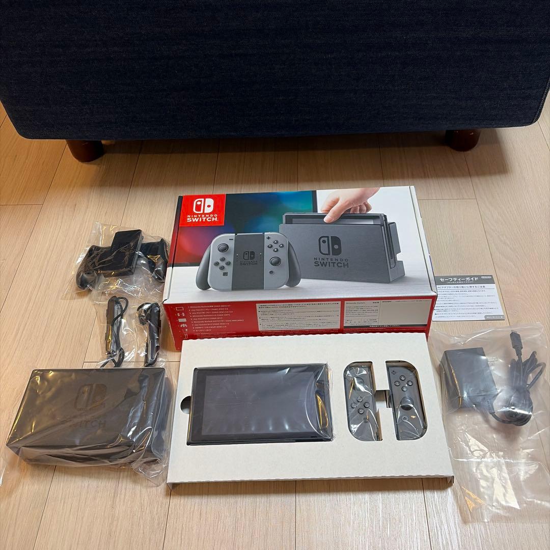 【美品】Nintendo Switch 本体 グレー Joy-Conおまけ付き