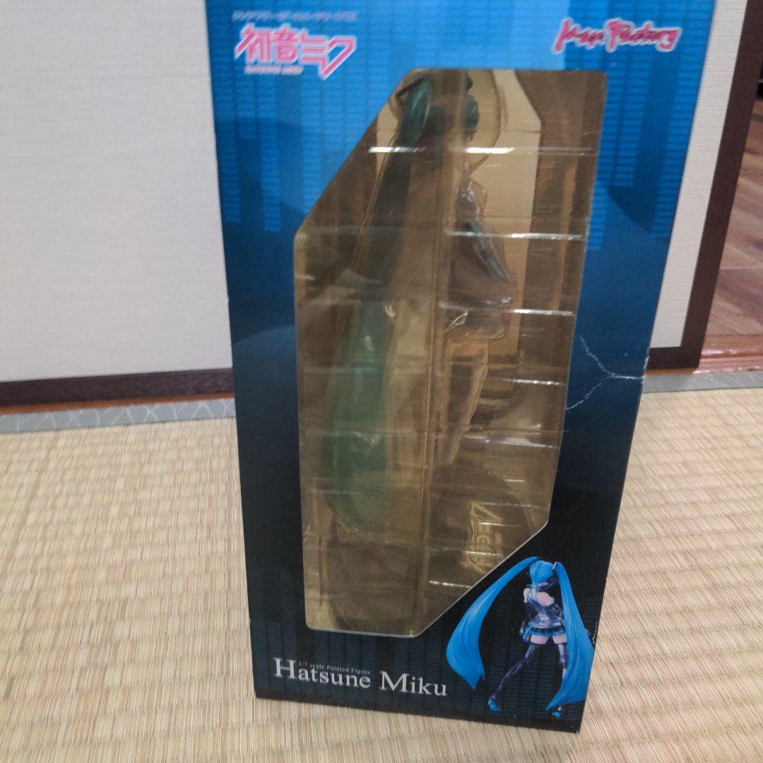 キャラクターボーカルシリーズ01 初音ミク 1/7スケール 未開封品(箱損傷)