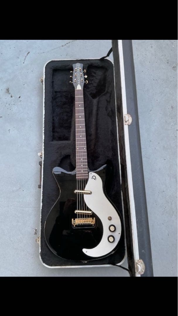 DAN ELECTRO 59M NOS＋　ブラック/ゴールドパーツ