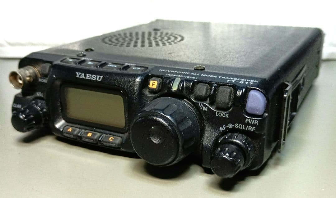 s*8様 YAESU FT-817 トランシーバー