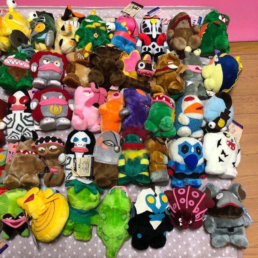 ウルトラ怪獣101ぬいぐるみ91体＋ゴールドバルタン、ゼットン、隊員2体