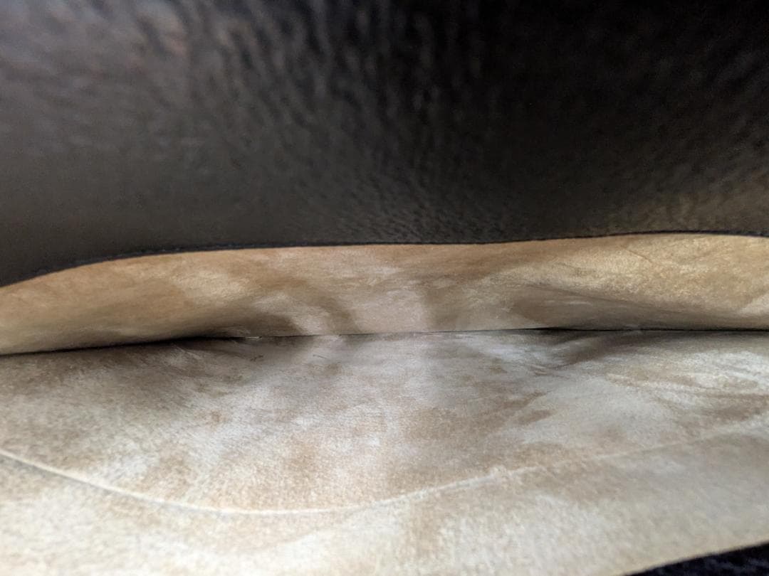 GUCCI　グッチ　ビジネスバッグ　レザー　ブラック　5438