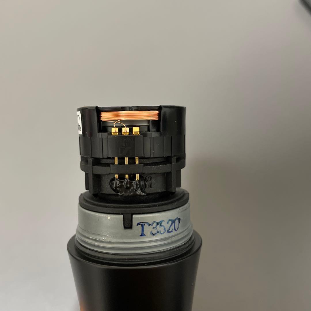 【美品】SENNHEISER e935 マイクとケーブル