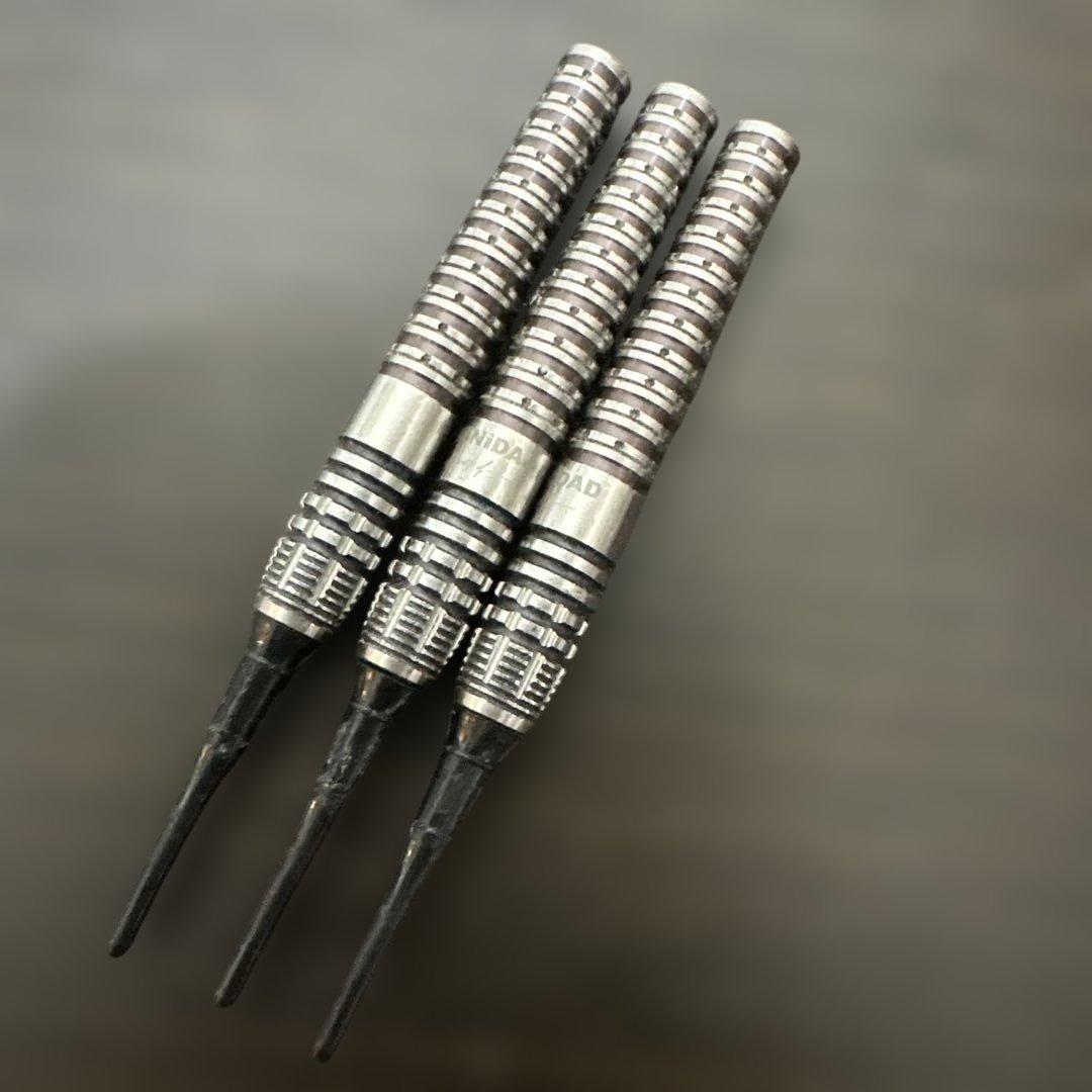 ダーツ TRiNiDADUndisputed KID Type32BA