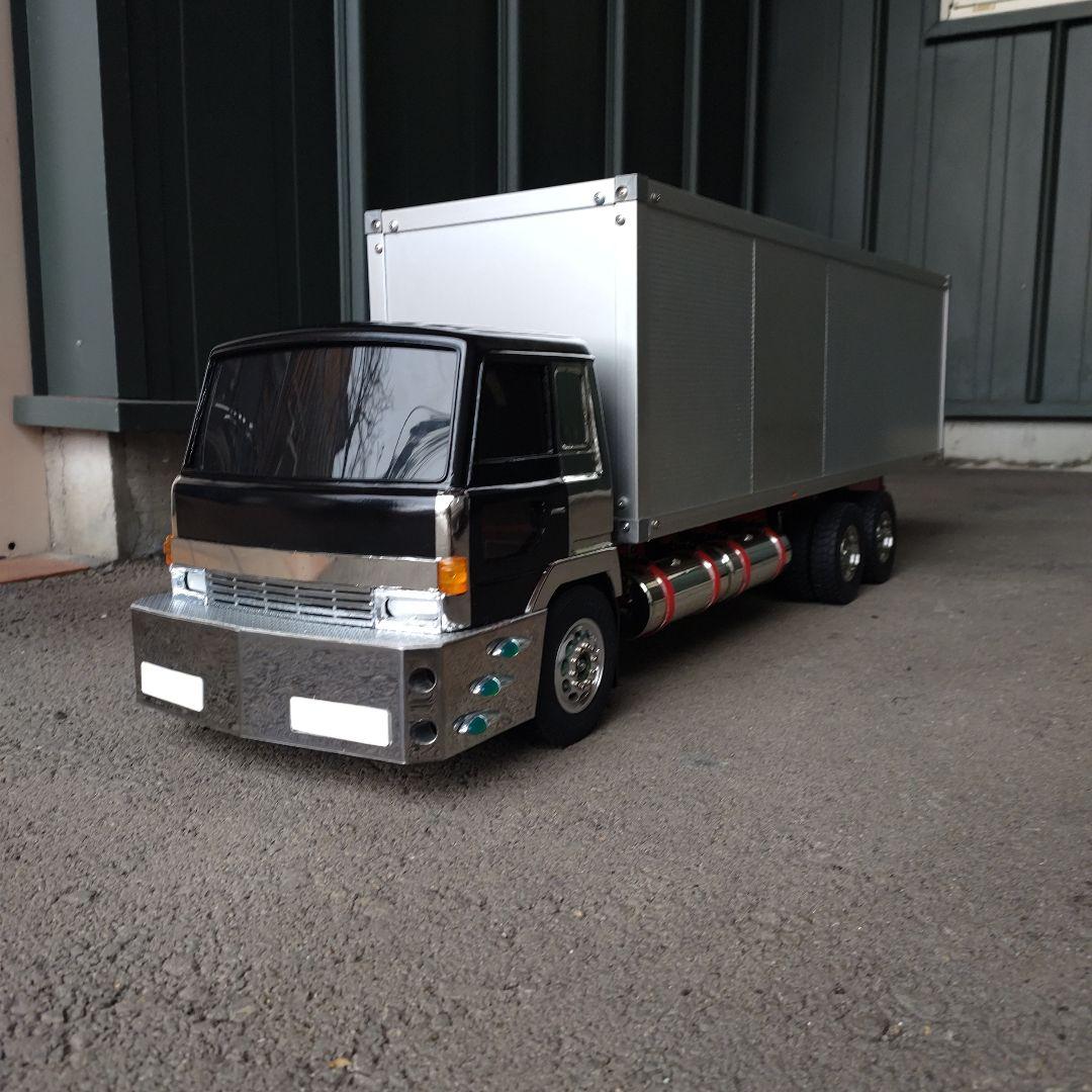 タイヤ1/14トレーラー改造デコトラ単車製作途中