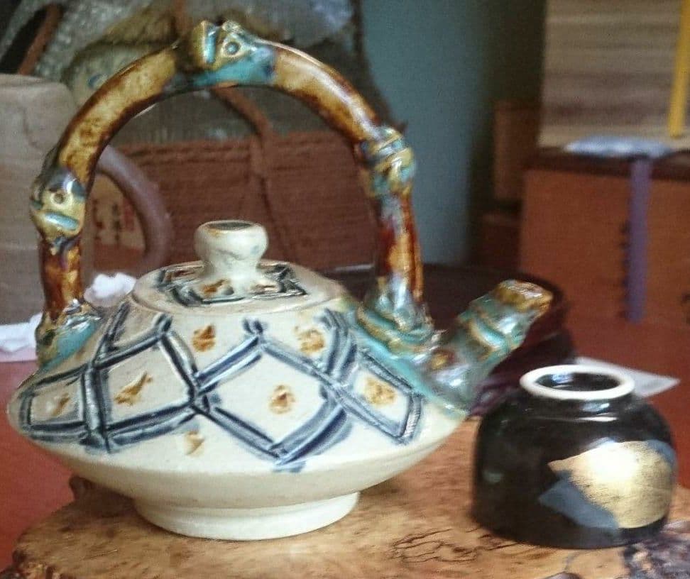 【壺屋焼】小橋川源慶 小振り酒チューカー