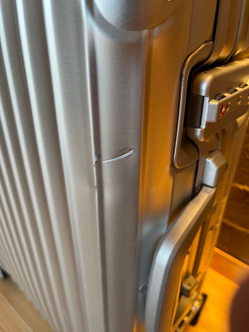 rimowa リモワ トパーズ スーツケース 32L 機内持込可