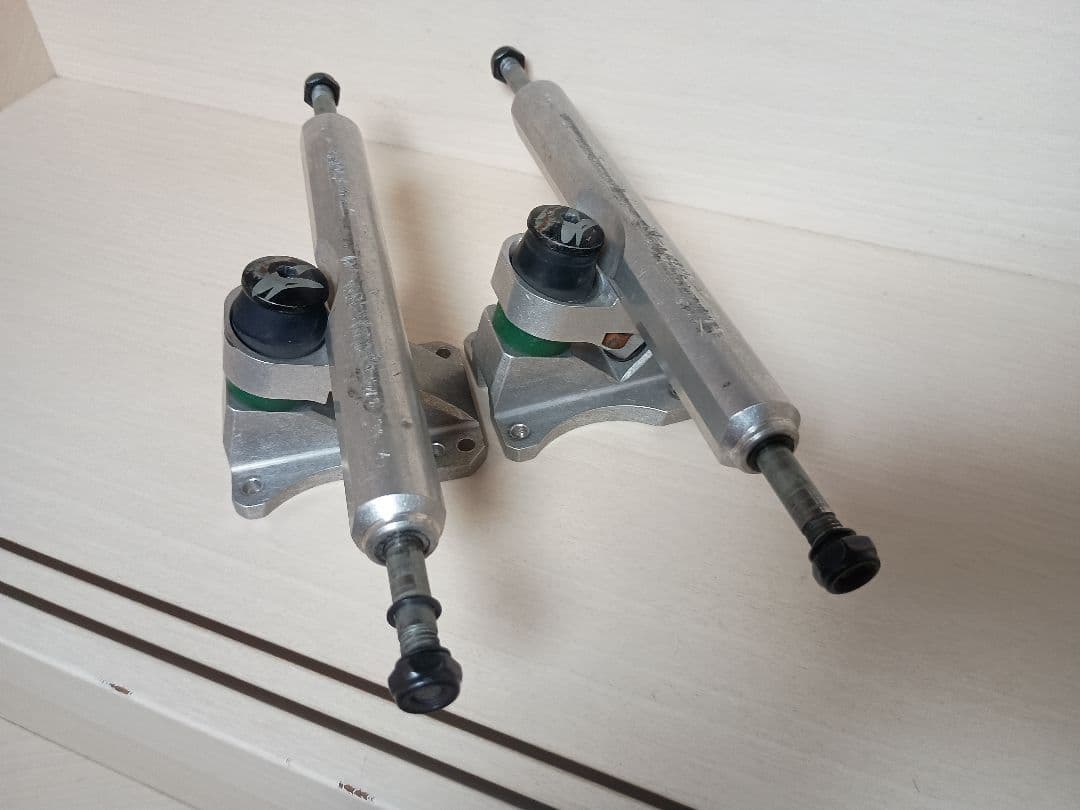 surfrodz サーフロッズ　TKP177 シルバー