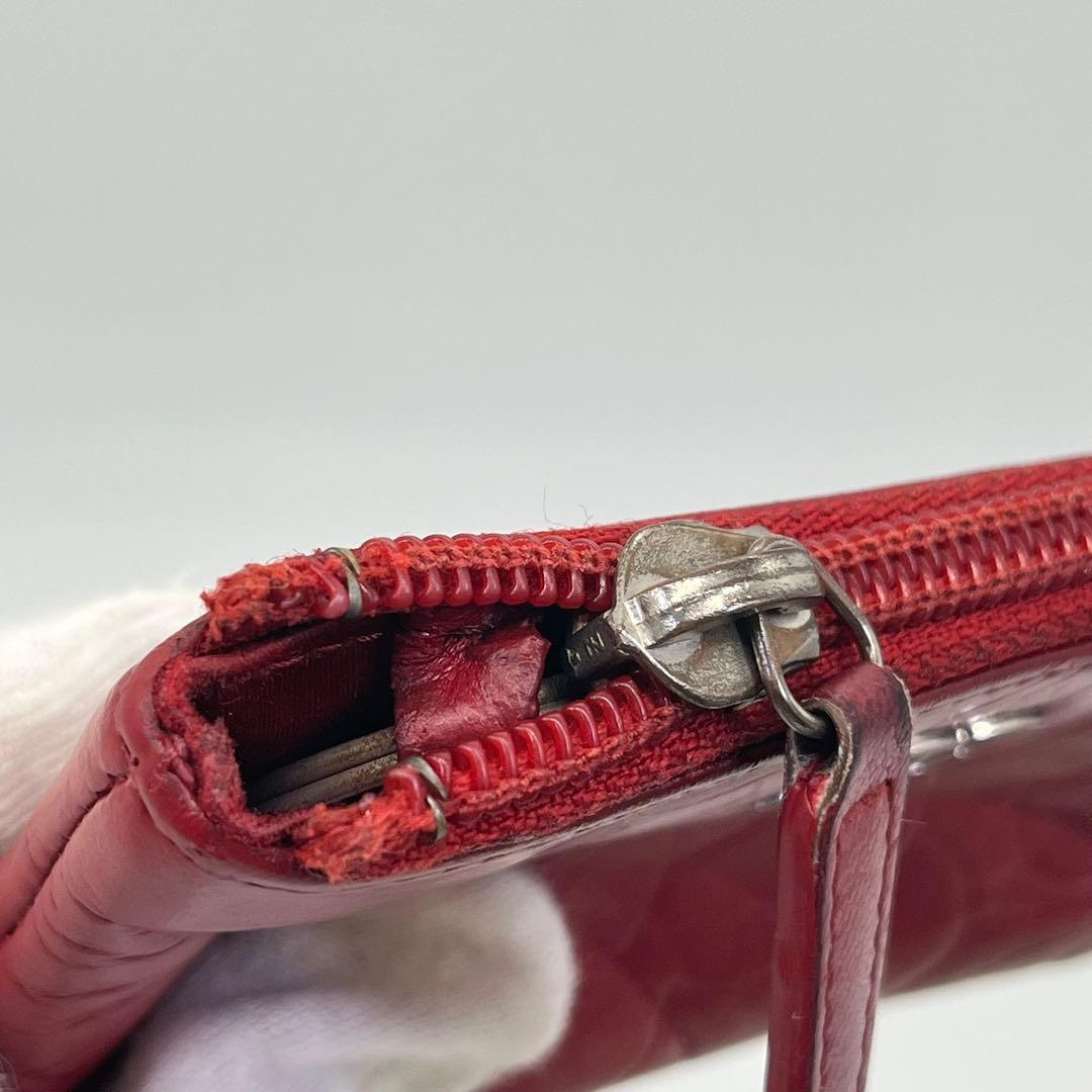 CHANEL ケース 小銭入れ カメリア ココマーク ロゴ金具 赤 本革