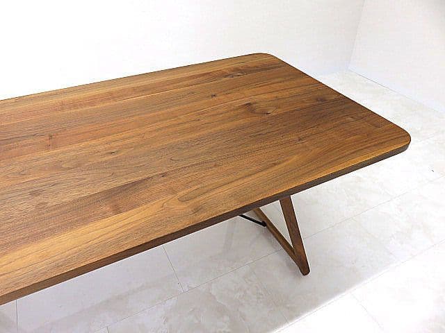 展示品　吉桂 ソース「168 Y HOPE」ウォールナット無垢ダイニングテーブル